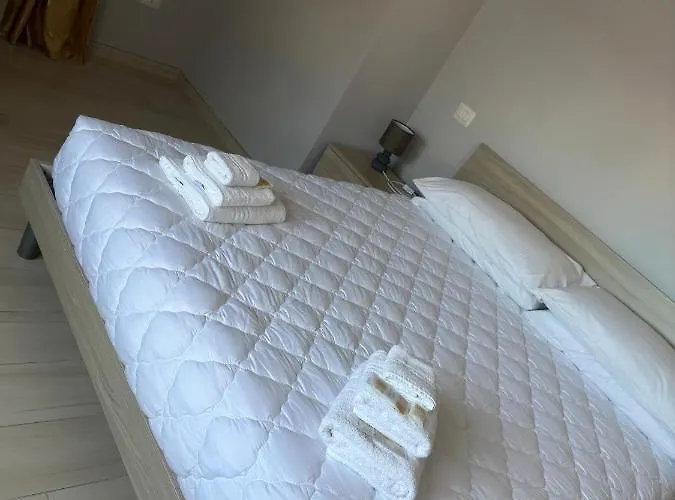 公寓 Civico 36 维博瓦伦蒂亚